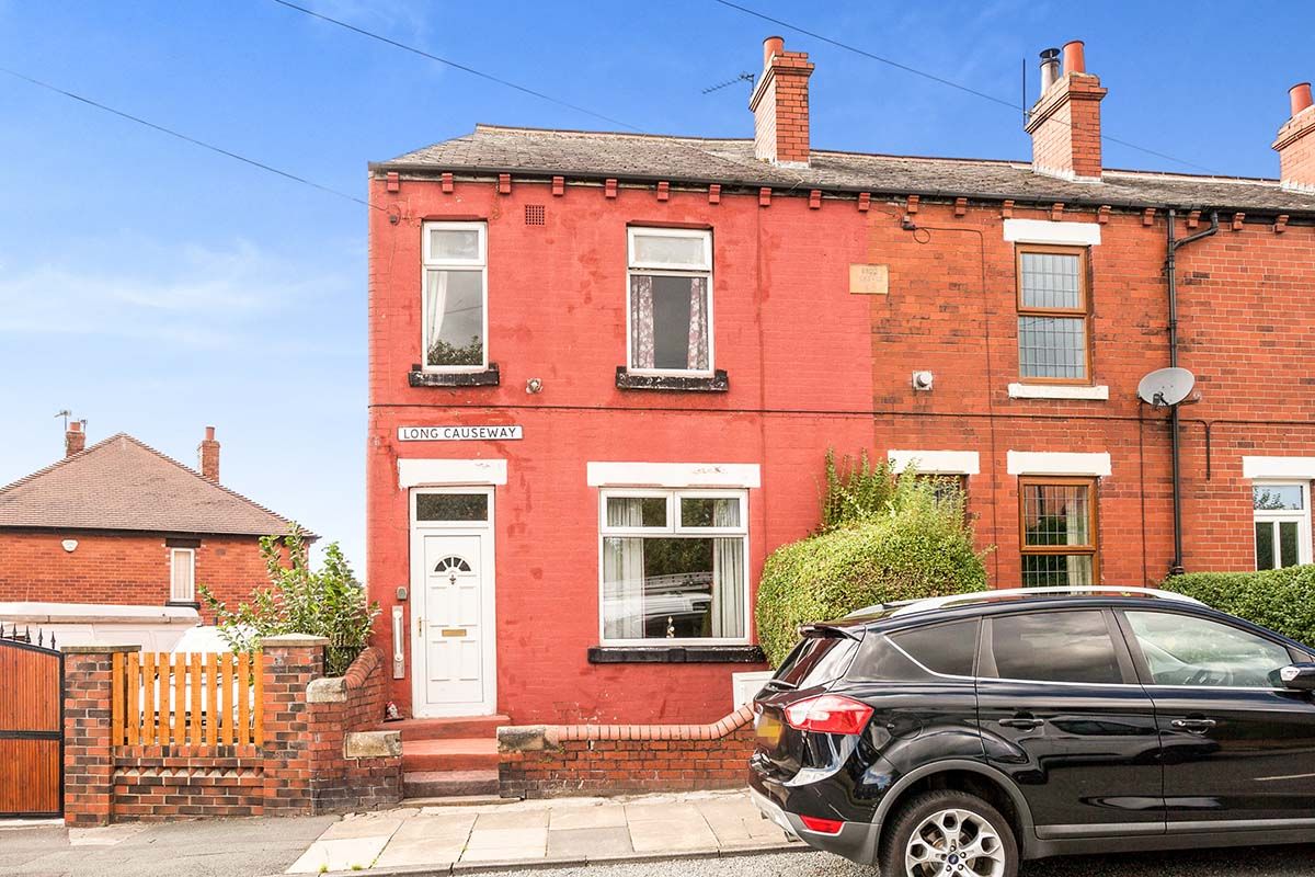 3 bed end terrace house for sale in Long Causeway, Stanley, Wakefield