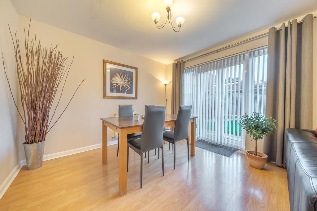 4 bed end terrace house for sale in Fairford Leys, Aylesbury HP19 Zoopla