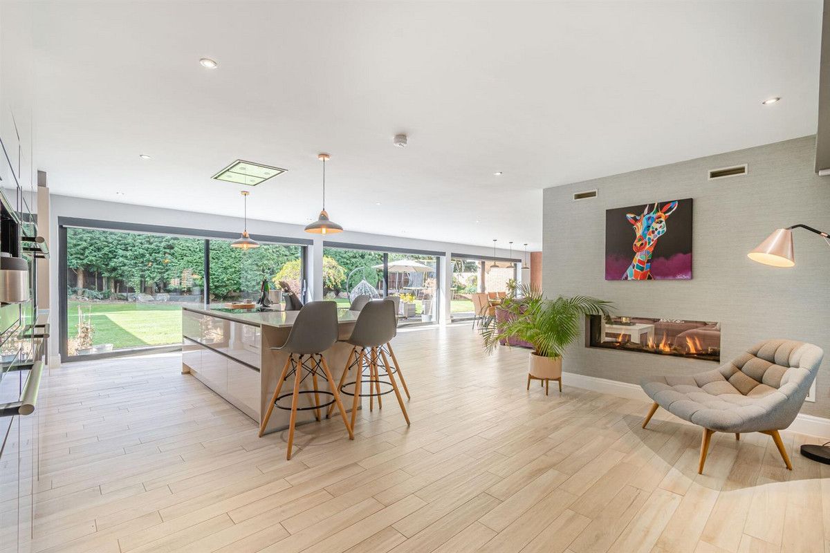 4 bed detached bungalow for sale in Hartopp Road, Four Oaks, Sutton Coldfield B74 Zoopla