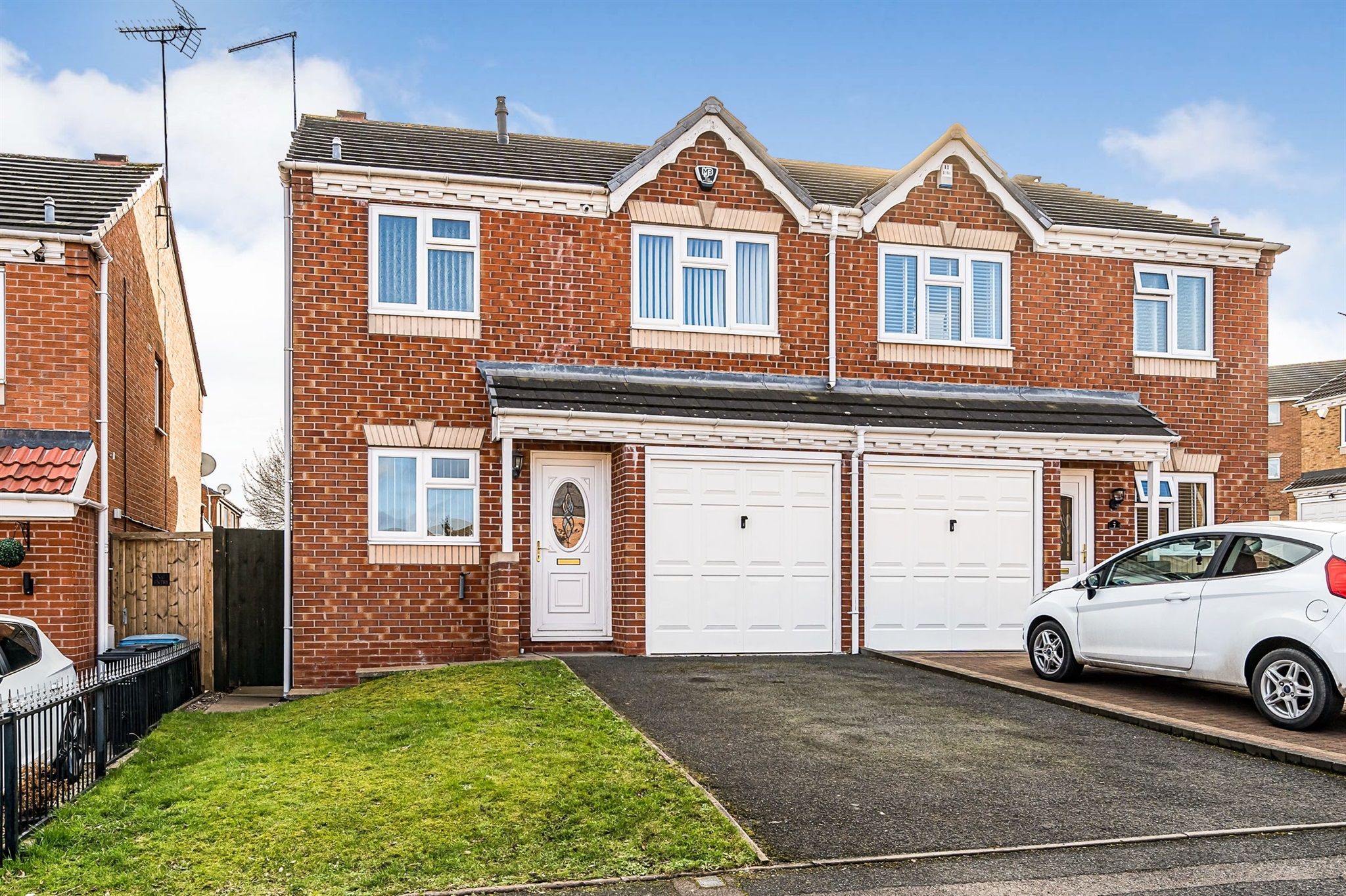 3 bed semidetached house for sale in Mytton Grove, Tipton DY4 Zoopla