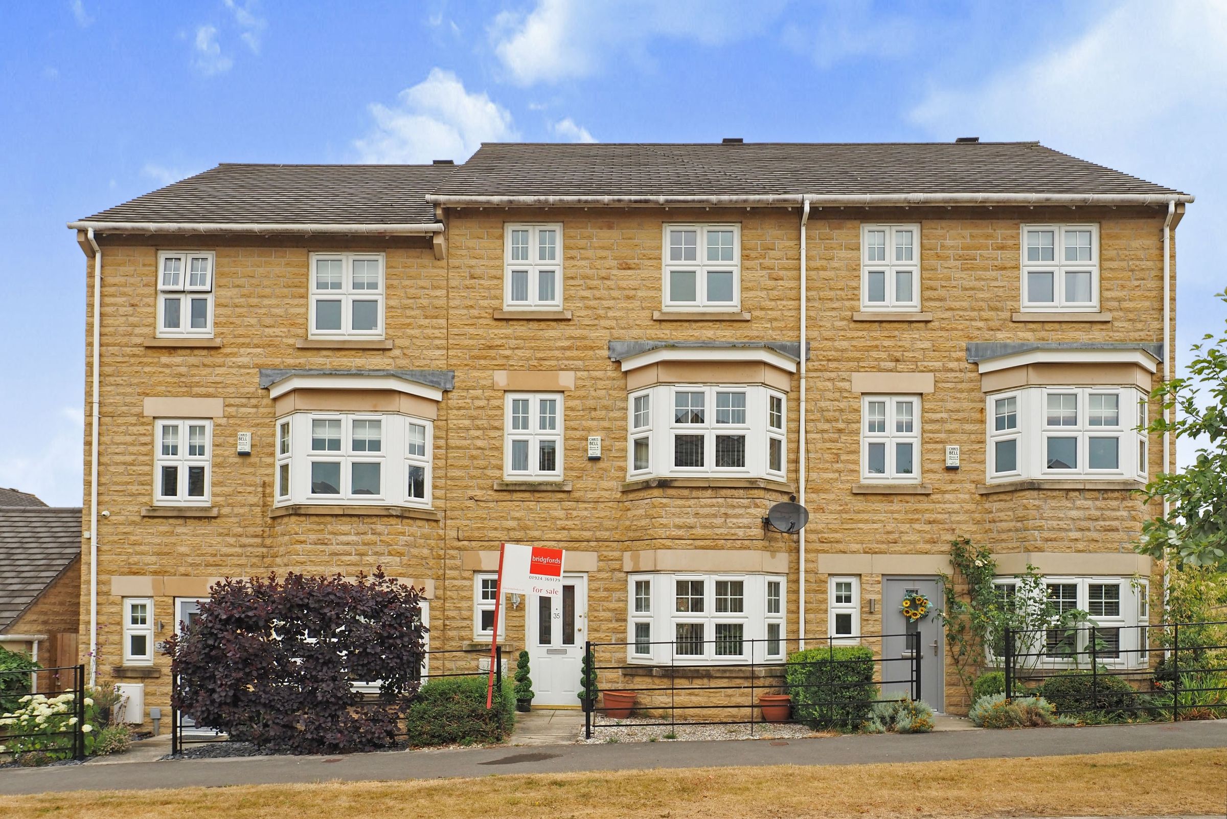 5 bed terraced house for sale in The Grange, Woolley Grange, Barnsley