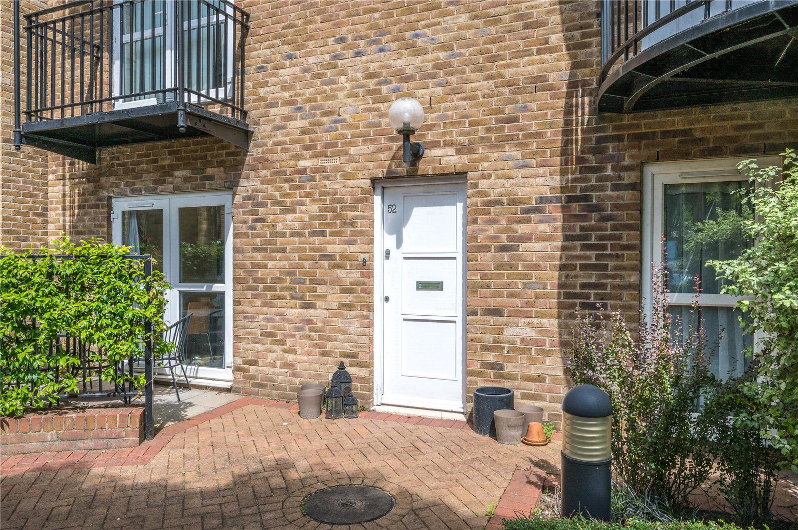 Westminster Court, Melville Place, Essex Road, Islington N1