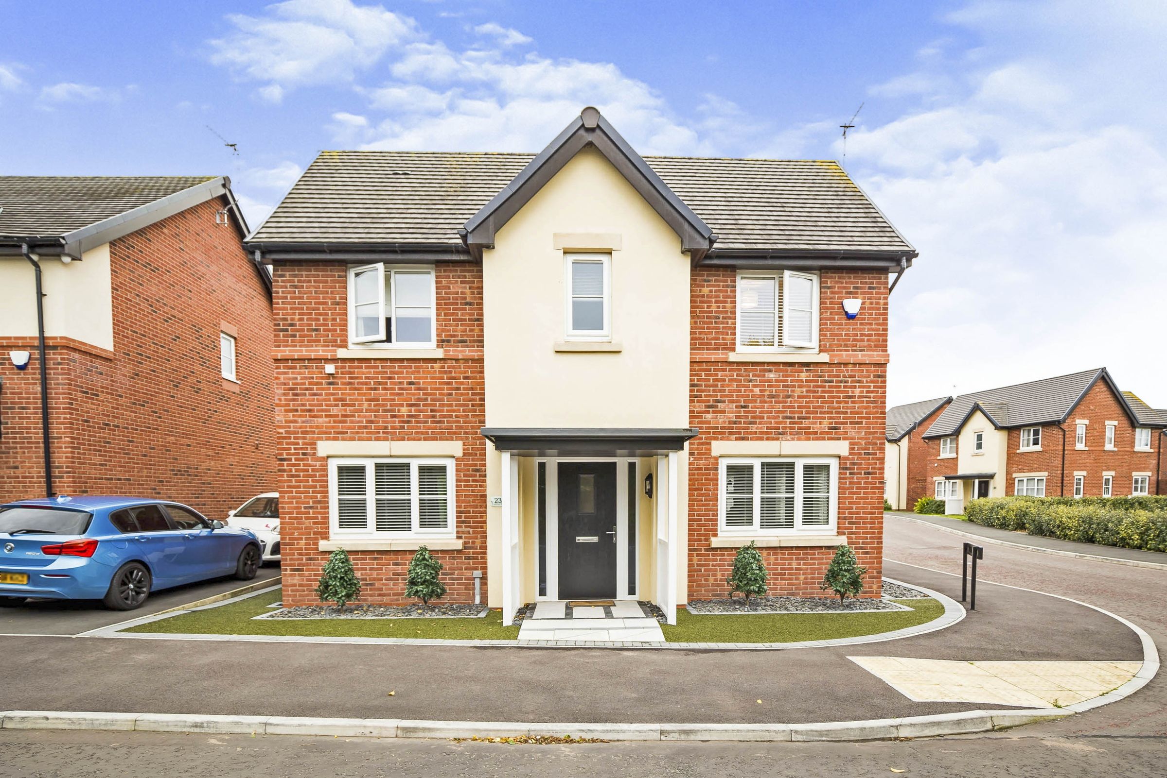 New home, 4 bed detached house for sale in Callender Way, Frodsham WA6