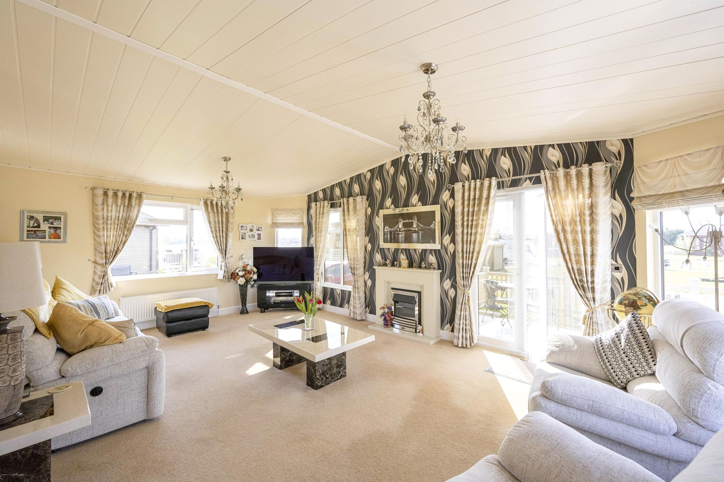 2 bed property for sale in Woodward Lakes And Lodges, Holme Wood Lane