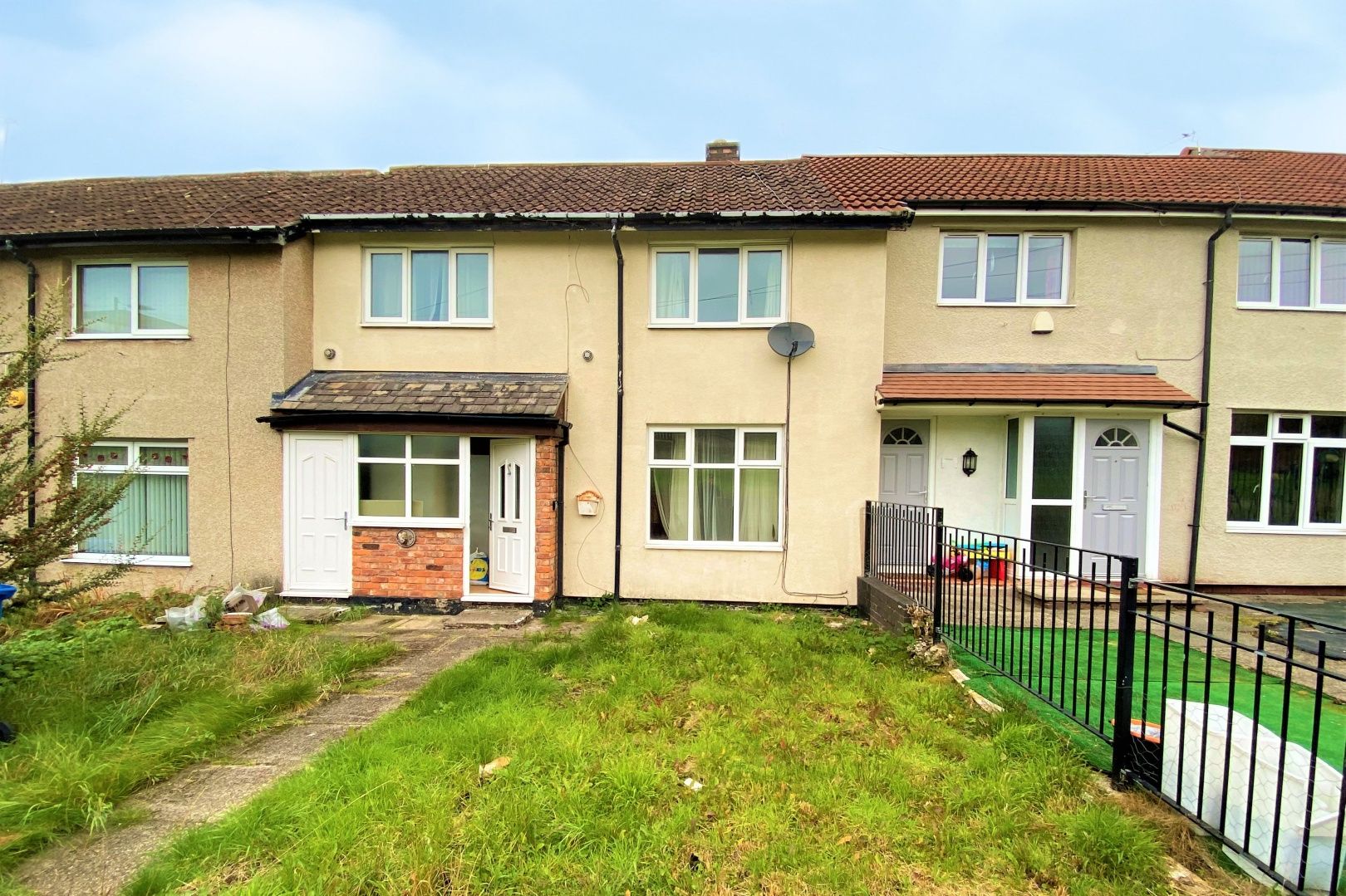 3 bed terraced house for sale in Waterside Walk, Hyde, Cheshire SK14