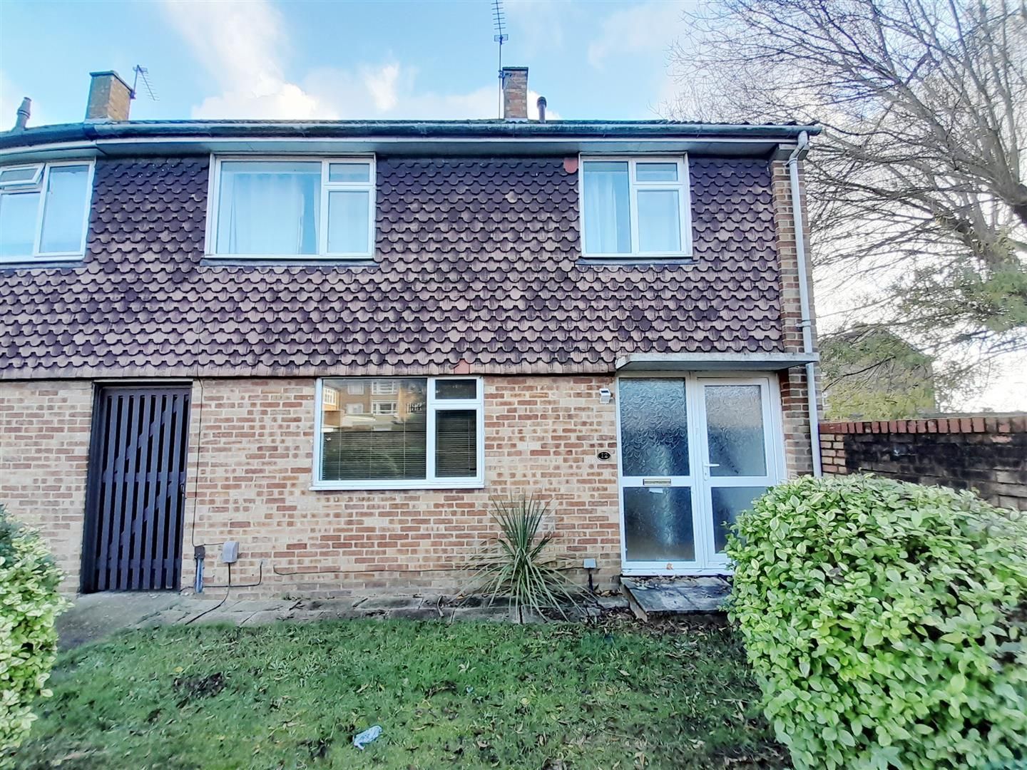 3 bed end terrace house for sale in Montcalm Close, Yeading, Hayes UB4