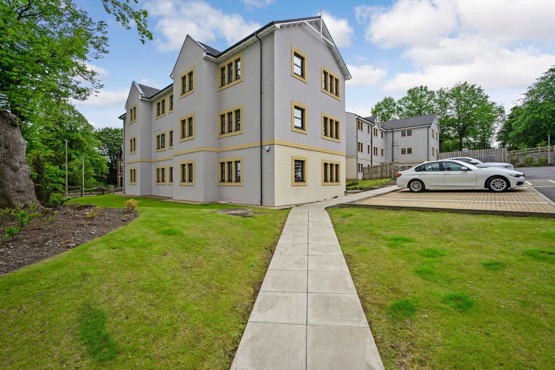 2 bed flat for sale in Hunterhill Road, Paisley PA2 Zoopla