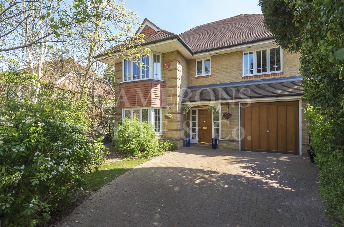 6 bed detached house for sale in Deerhurst Road, Mapesbury, London NW2