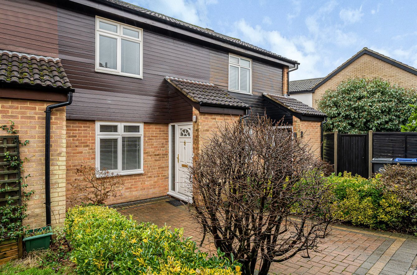 2 bed terraced house for sale in Wentworth Drive, Stortford, Hertfordshire CM23 Zoopla