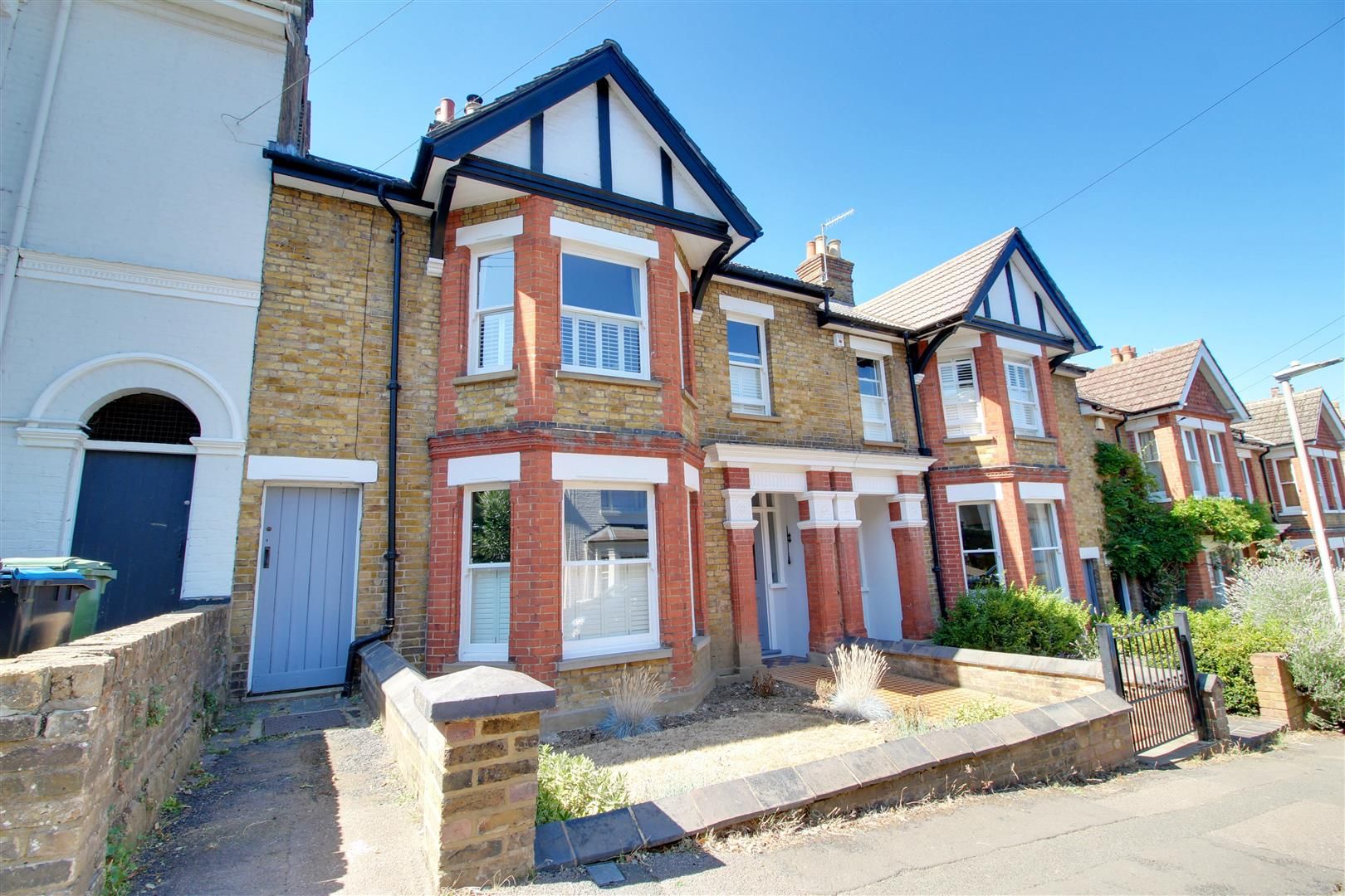 6 bed property for sale in Boxwell Road, Berkhamsted HP4 Zoopla