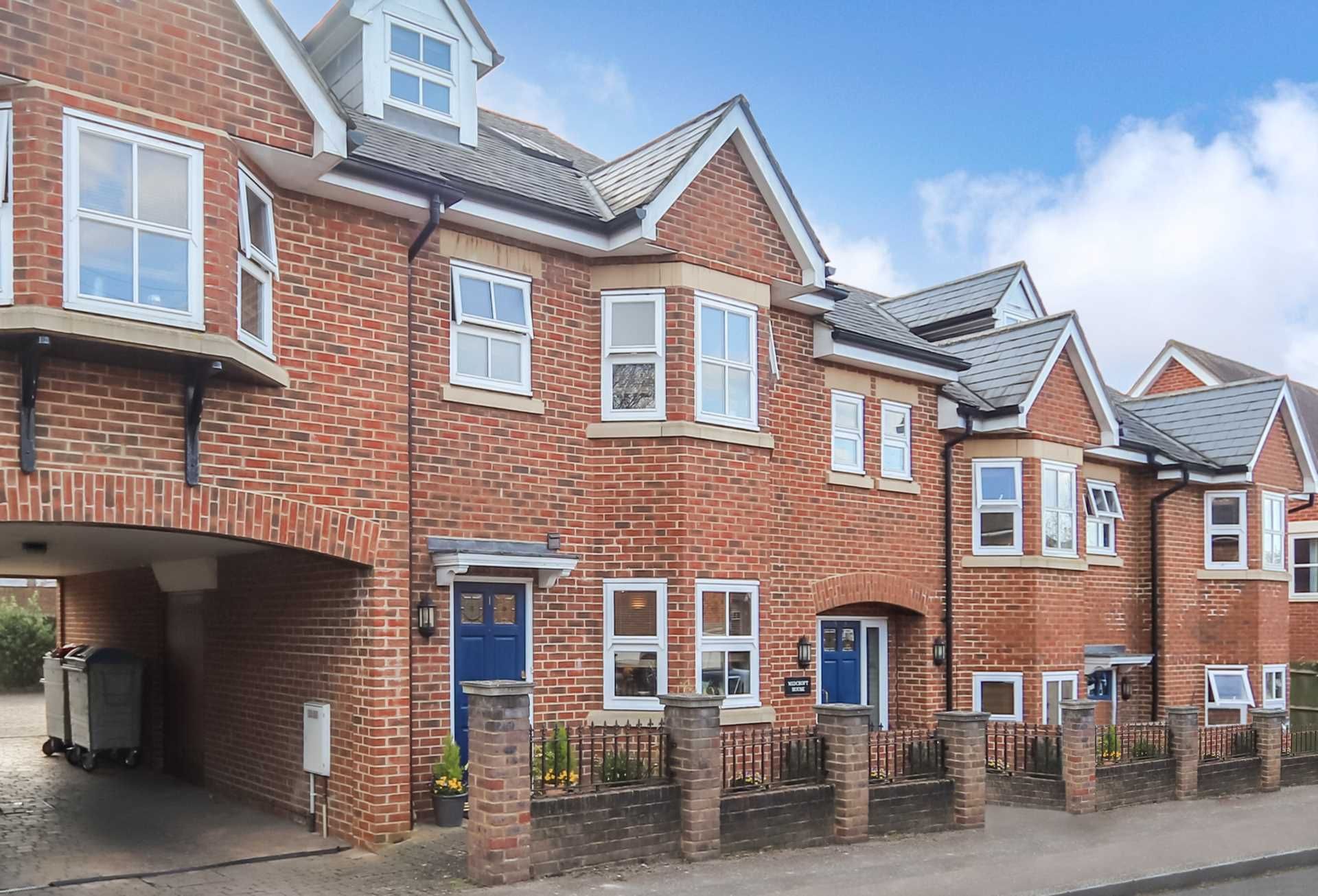 2 bed flat to rent in Langdon Street, Tring HP23 Zoopla