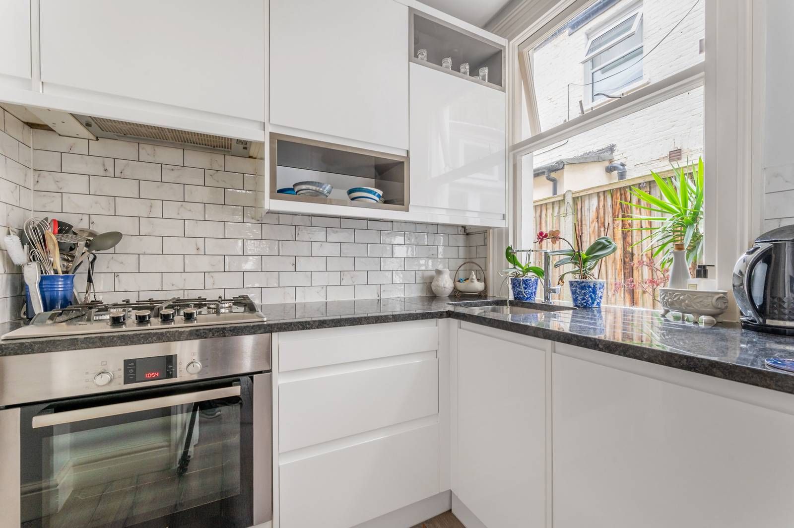 Fairmile Avenue, Streatham Park, London SW16  