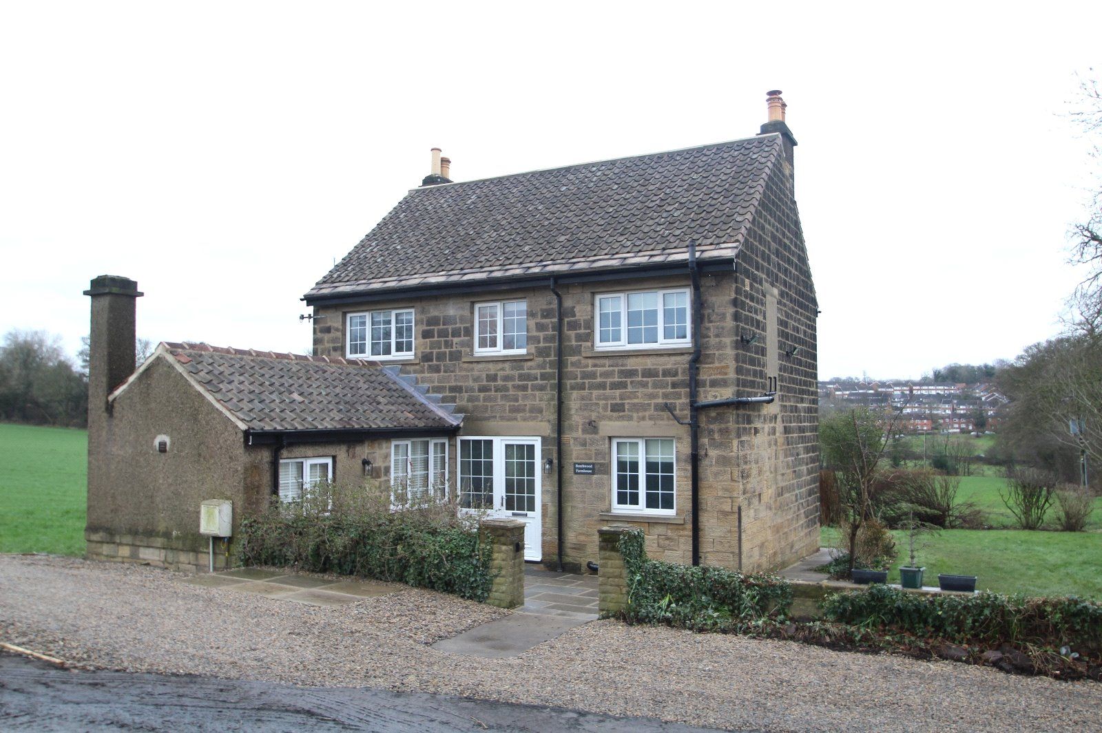 3 bed detached house to rent in Elmete Lane, Leeds, West Yorkshire LS8