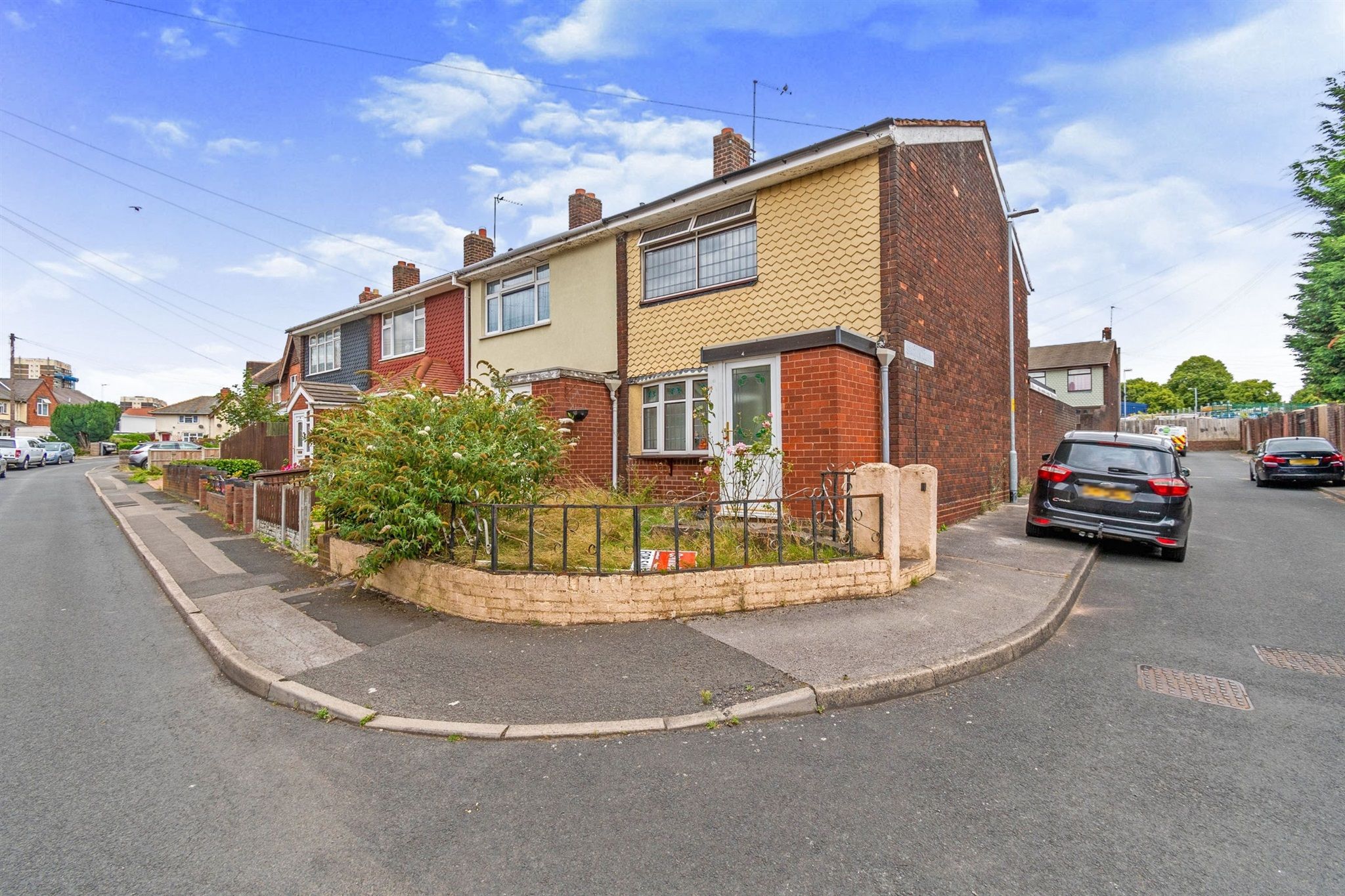 3 bed end terrace house for sale in Station Place, Bloxwich, Walsall