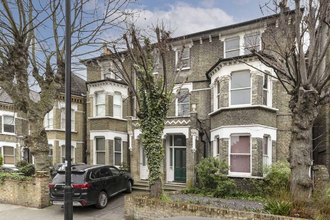 2 bed flat for sale in Larkhall Rise, London SW4 Zoopla
