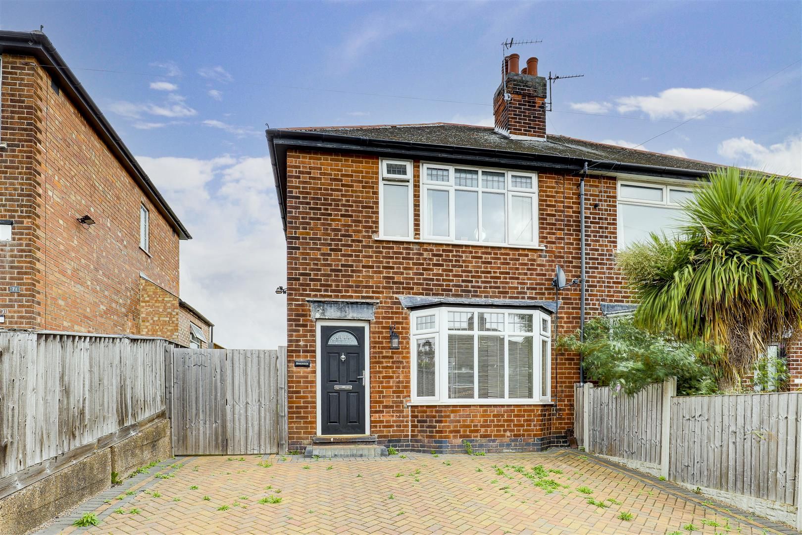 3 bed semidetached house for sale in Prospect Road, Carlton
