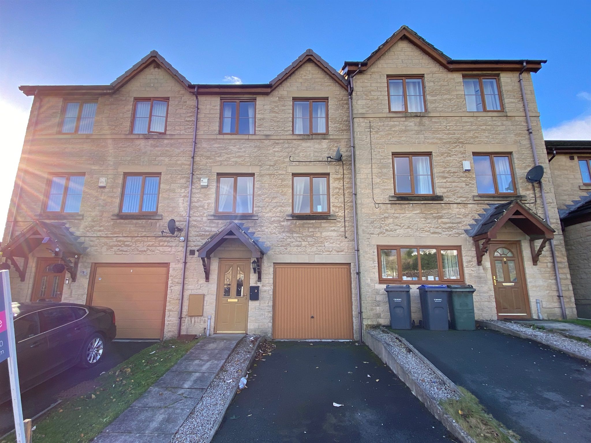 3 bed town house for sale in Seven Acres, Denholme, Bradford BD13 Zoopla