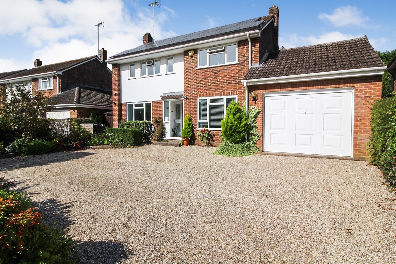 3 bed detached house for sale in Overdown Road, Tilehurst, Reading RG31