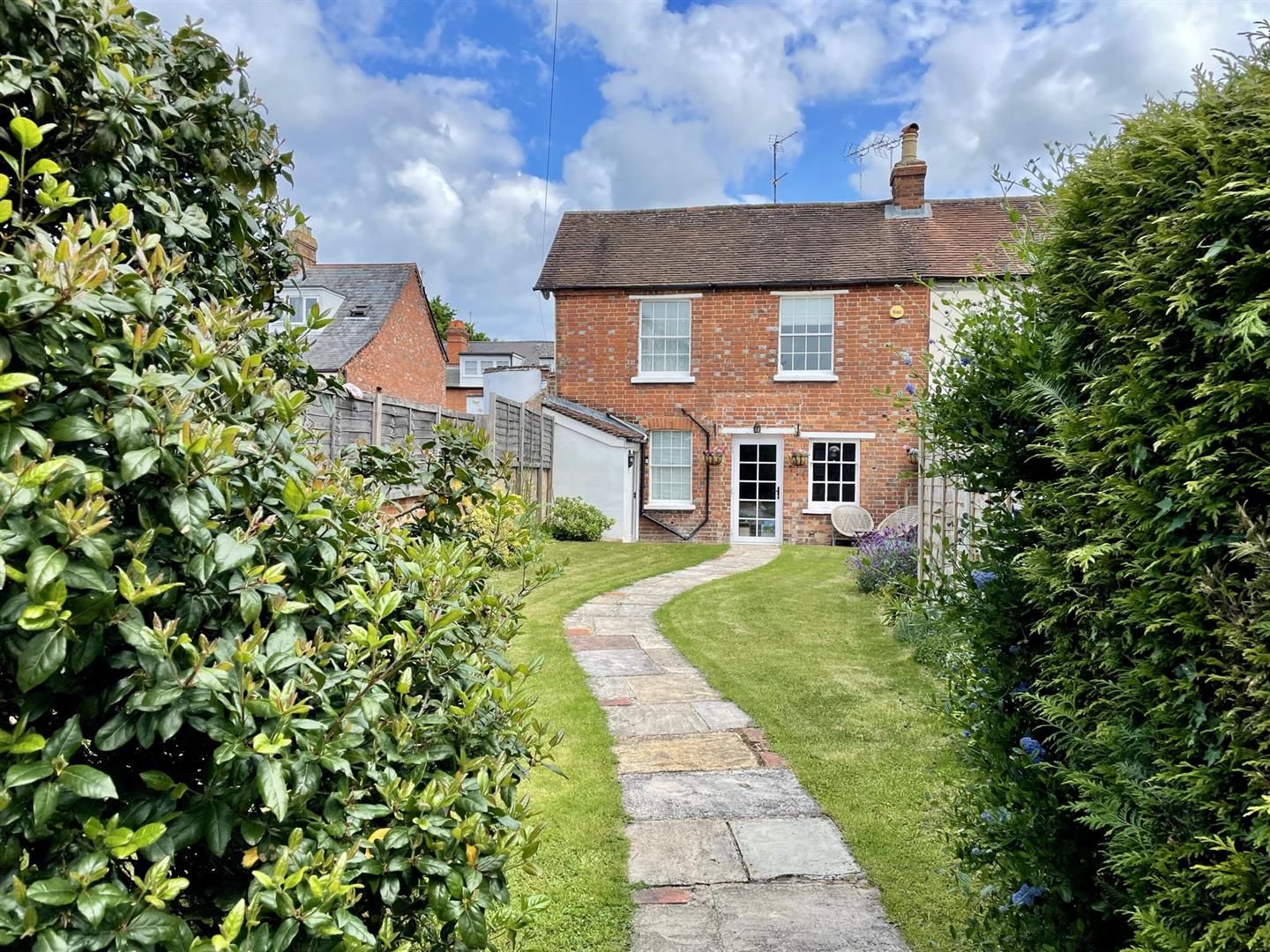 3 bed property for sale in Craven Road, Newbury RG14 Zoopla