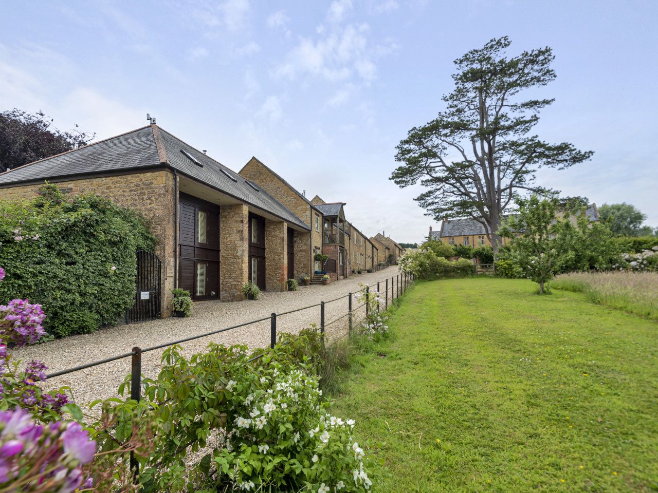 4 bed end terrace house for sale in Henley Manor Estate, Henley