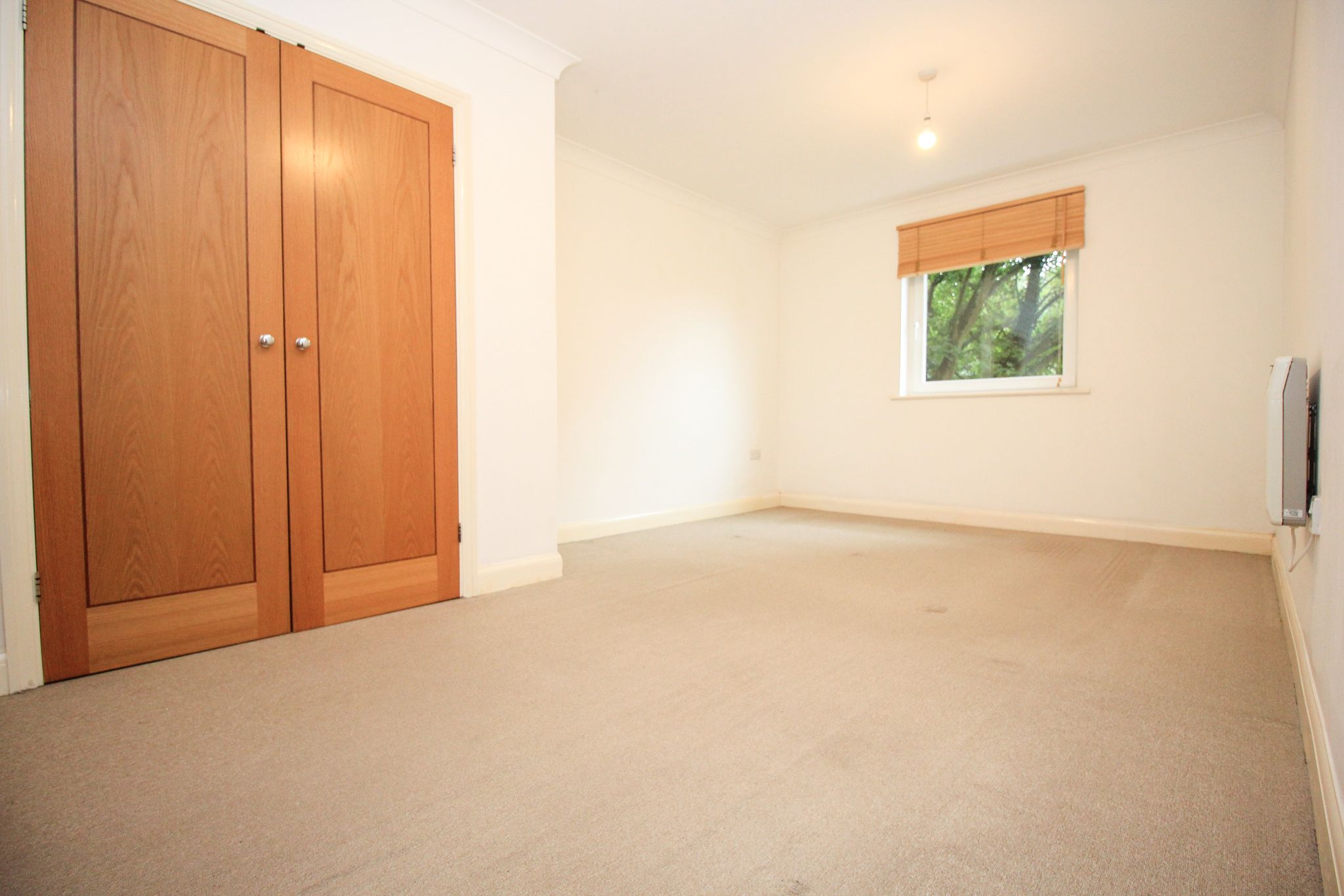 2 bed flat for sale in Vespasian Road, Southampton SO18 Zoopla