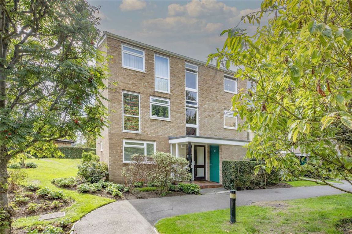 1 bed flat for sale in Harrowdene Gardens, Teddington TW11 Zoopla