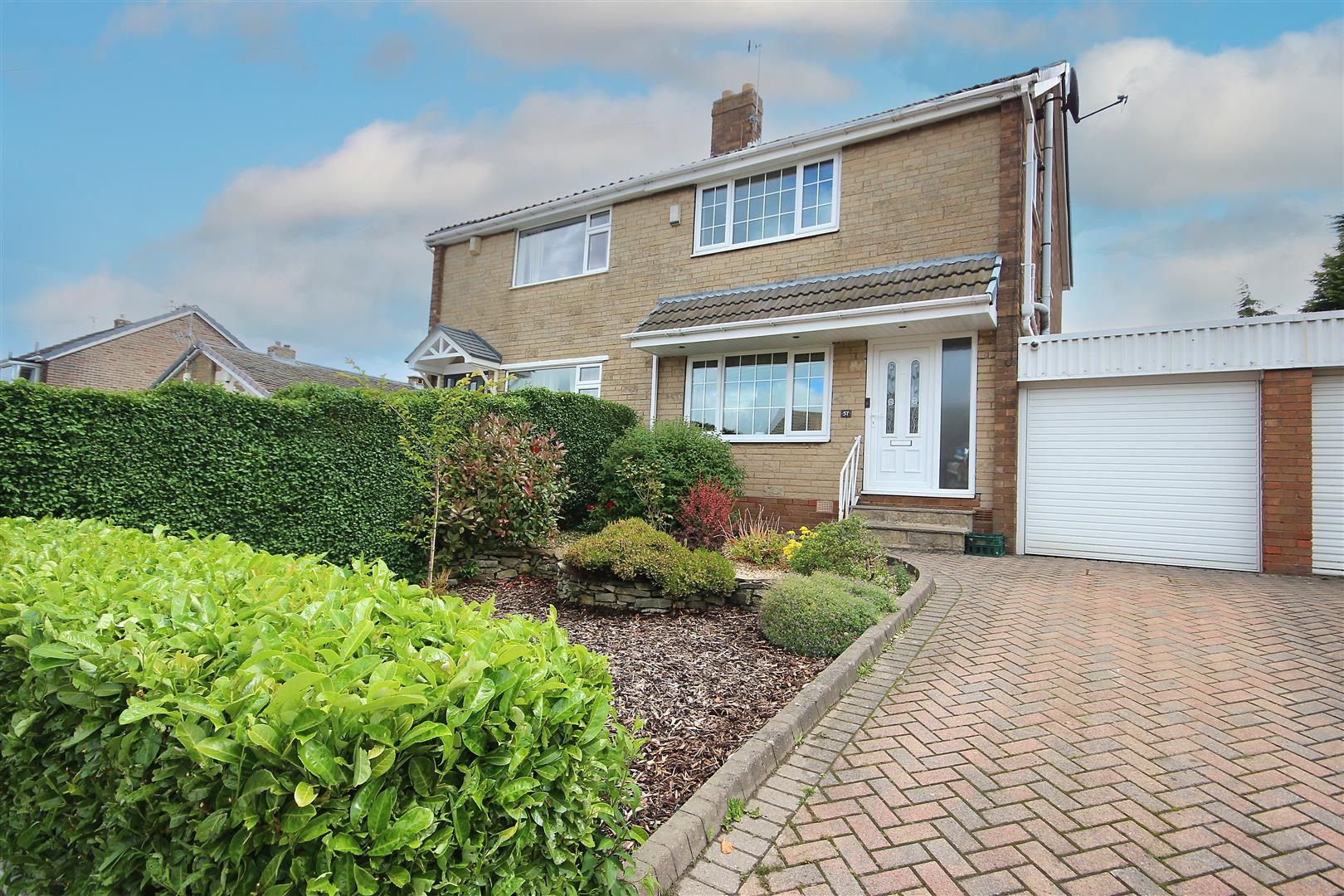 3 bed semidetached house for sale in Abbey View Road, Sheffield S8