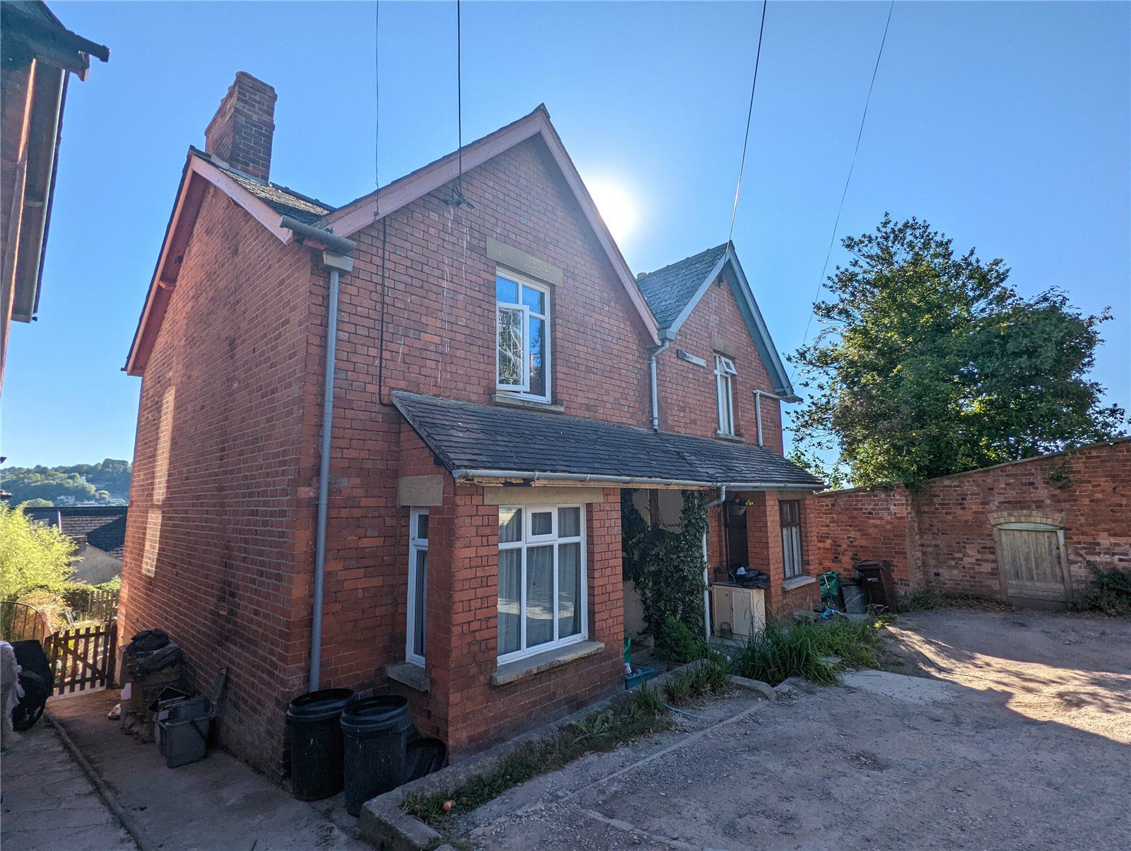 2 bed semidetached house for sale in Bisley Road, Stroud