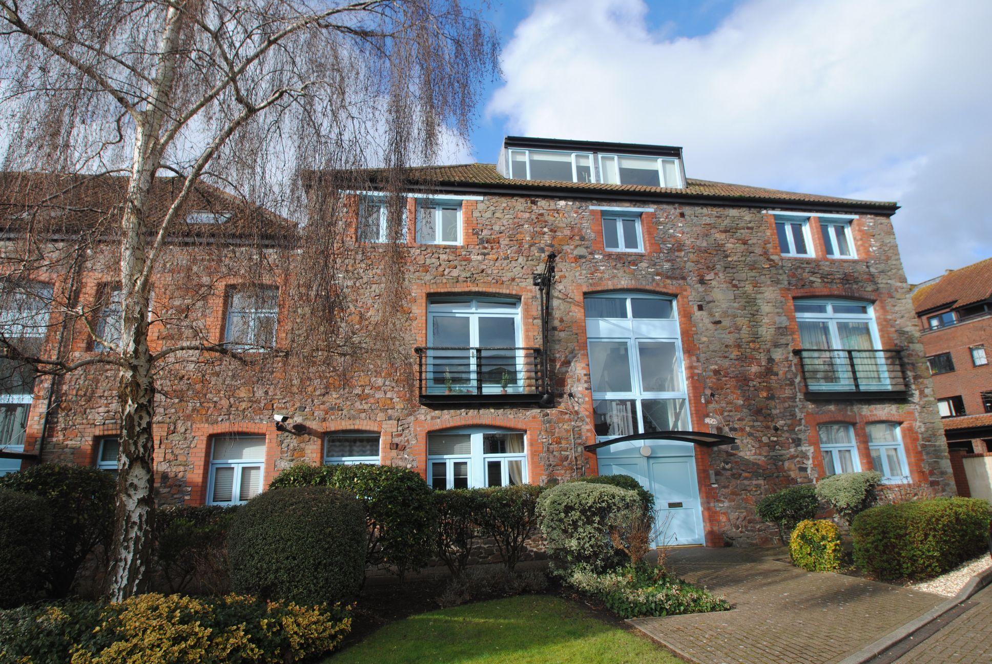 Pooles Wharf, Hotwells, Bristol BS8  