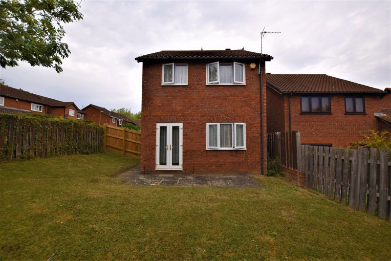 3 bed detached house for sale in Stamford Avenue, Springfield, Milton
