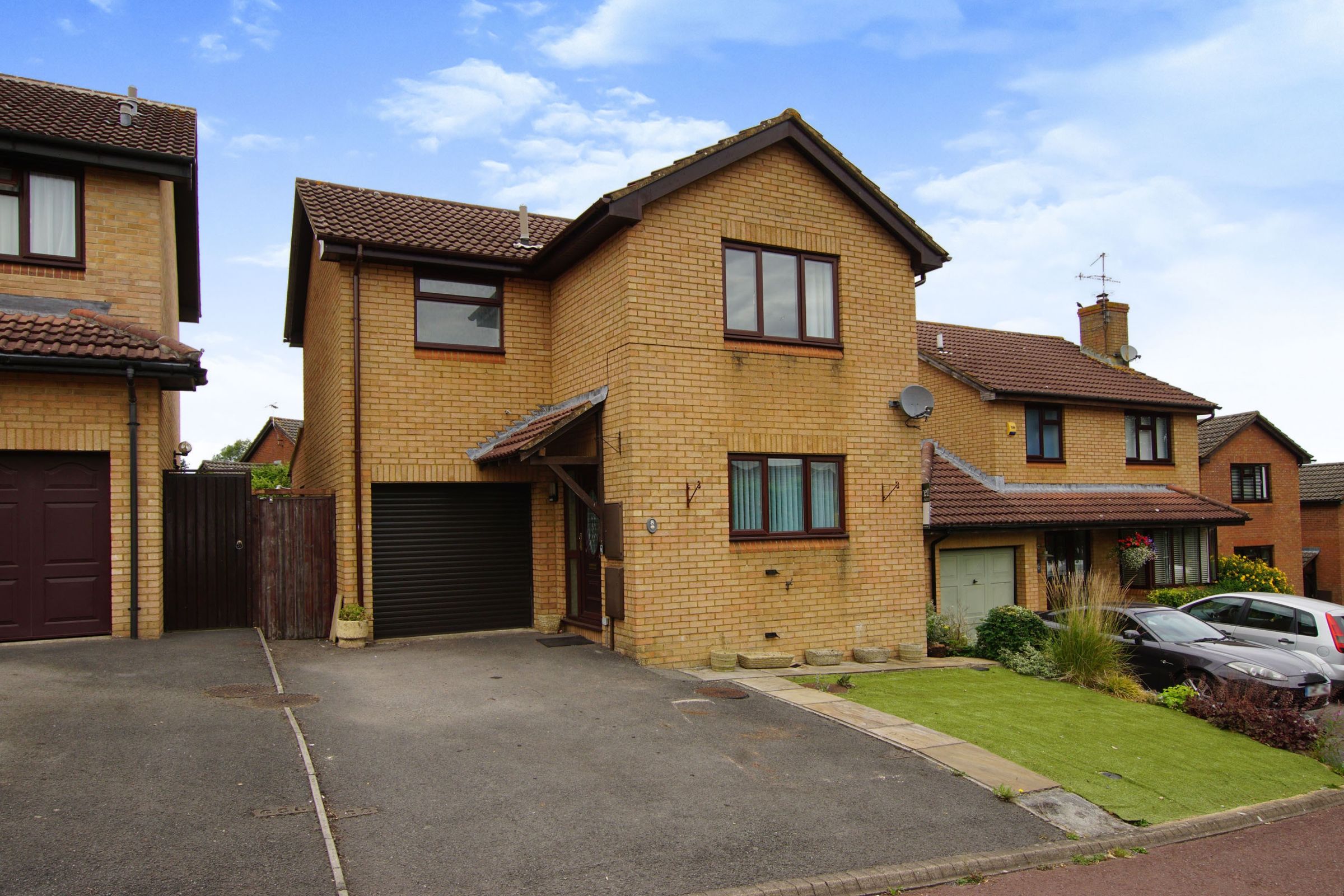 3 bed detached house for sale in St. Bartholomews Close, Cam, Dursley