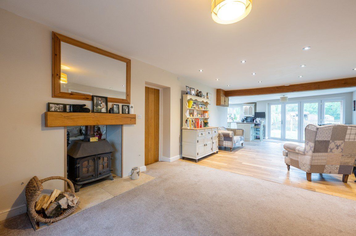 5 bed detached house for sale in Brakefield Green, Yaxham, Dereham NR19