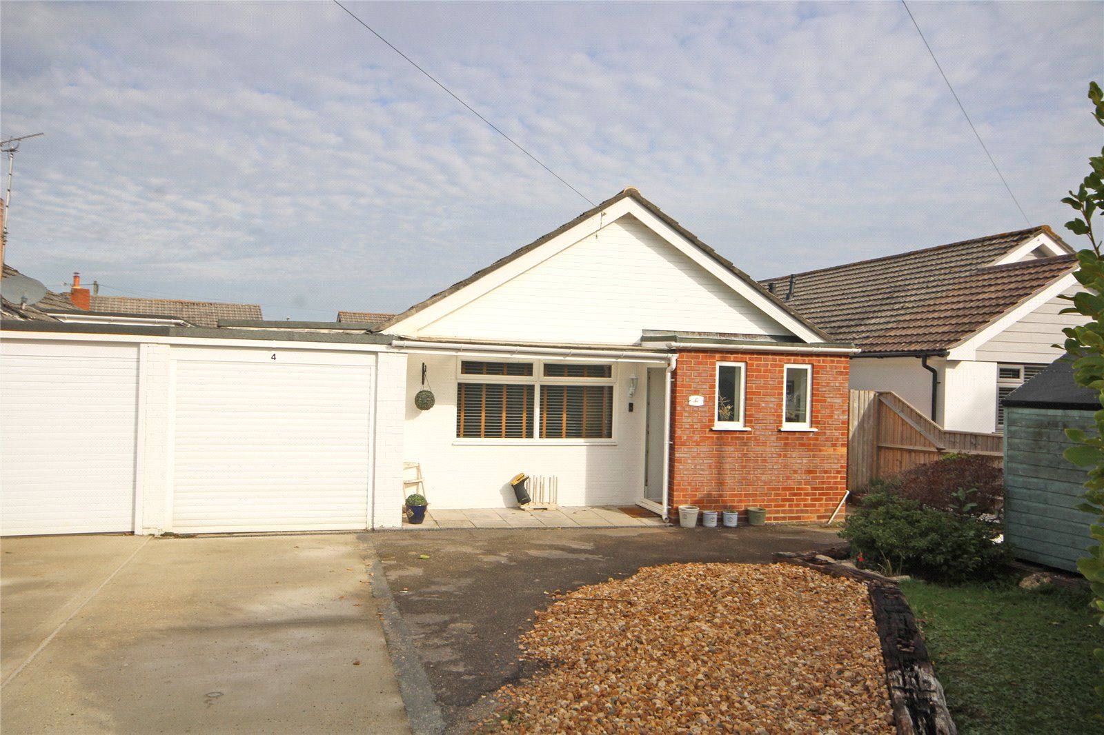 3 bed bungalow for sale in Stoneleigh Avenue, Hordle, Lymington