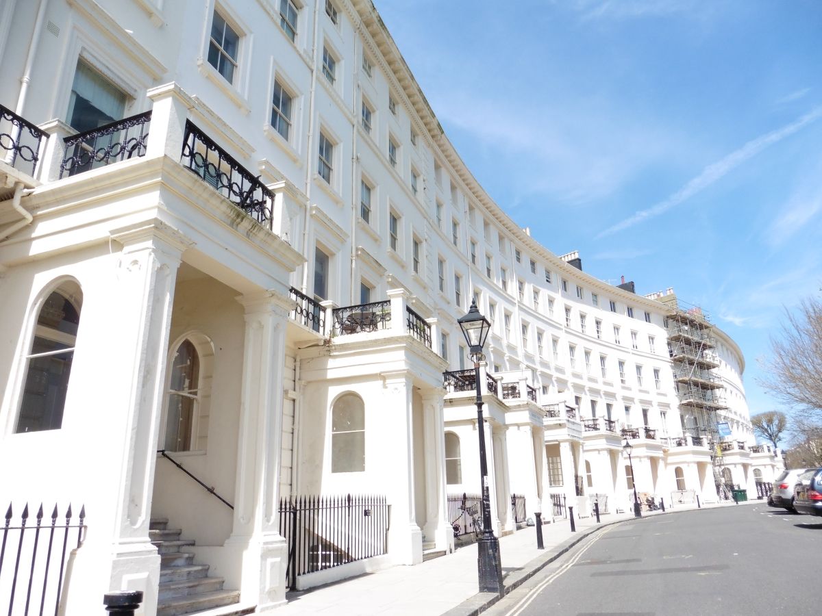 1 bed flat to rent in Adelaide Crescent, Hove BN3 Zoopla