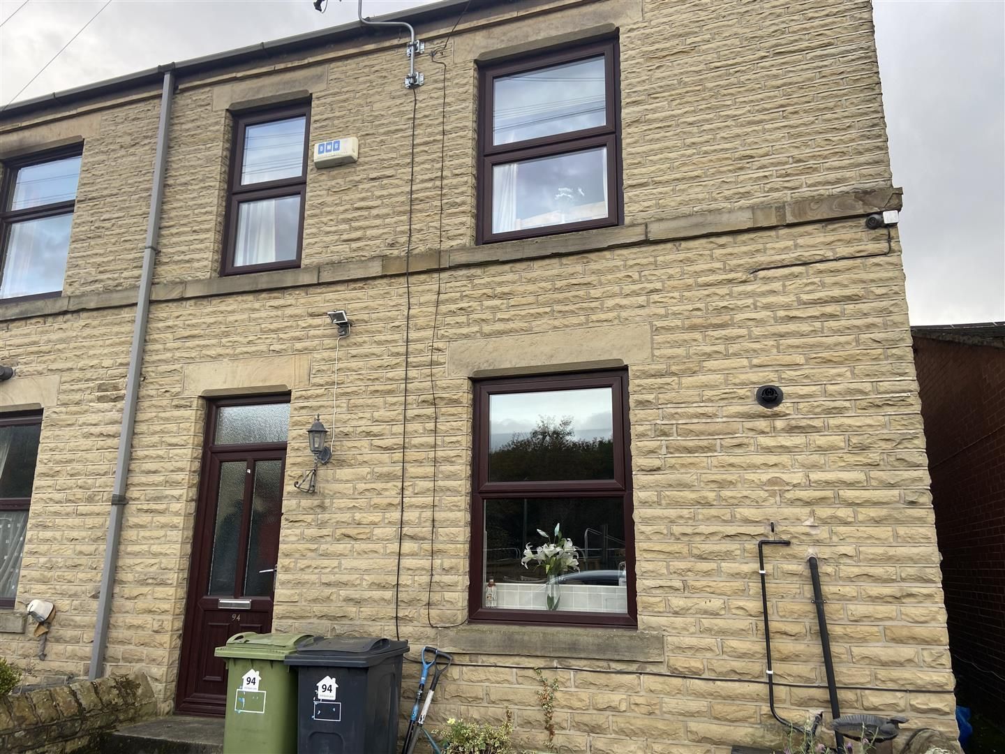 2 bed end terrace house for sale in Shill Bank Lane, Mirfield WF14 Zoopla