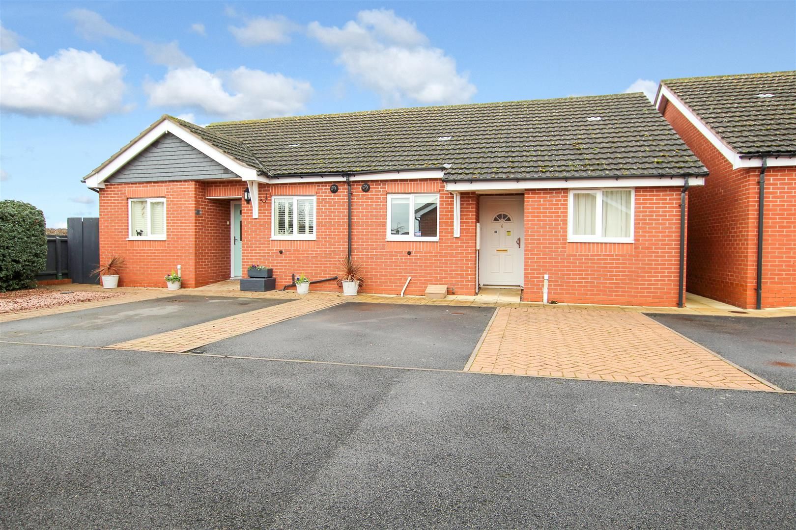 2 bed semidetached bungalow for sale in Hart Drive, Measham