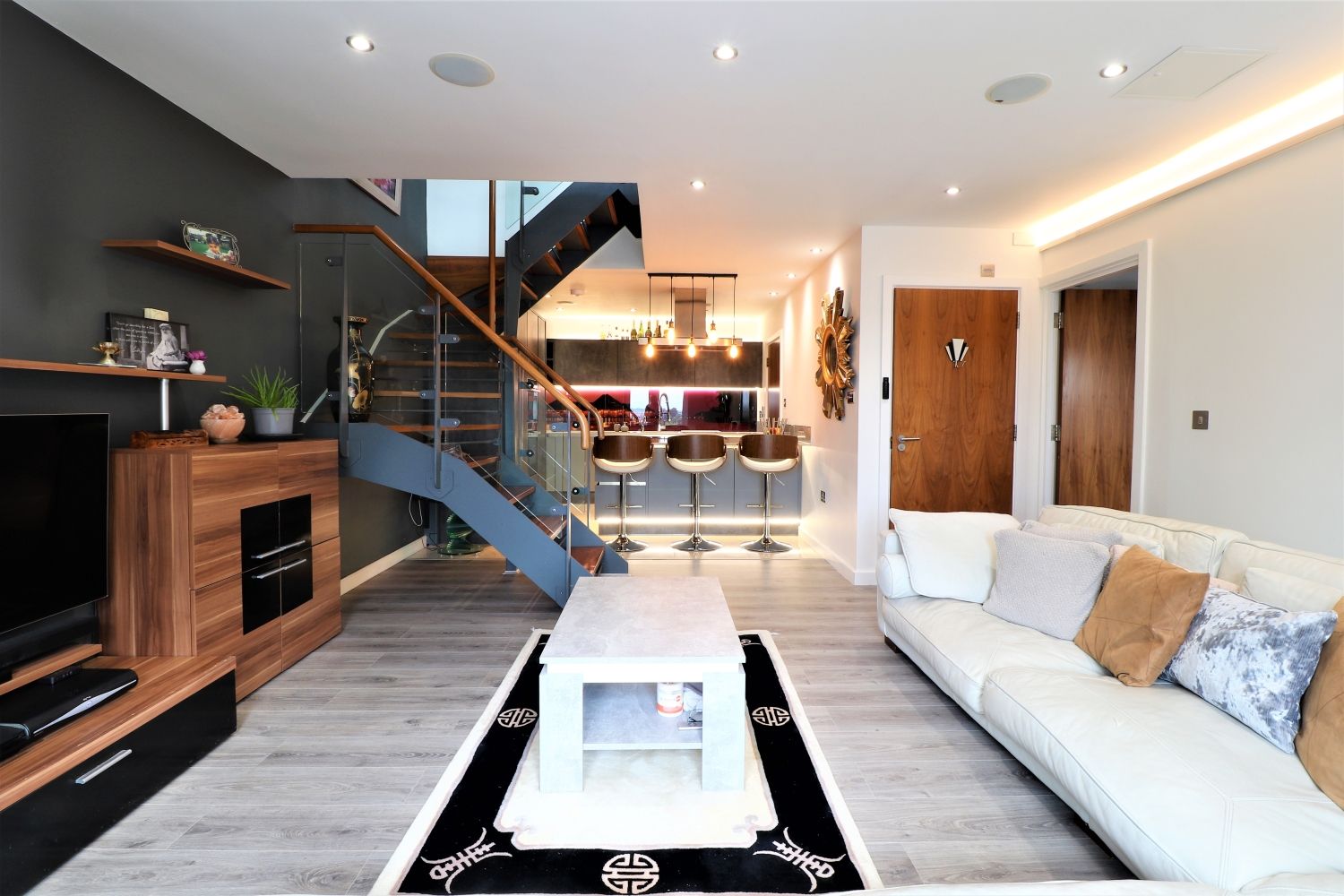 Catalonia Apartments, Watford, Hertfordshire WD18  