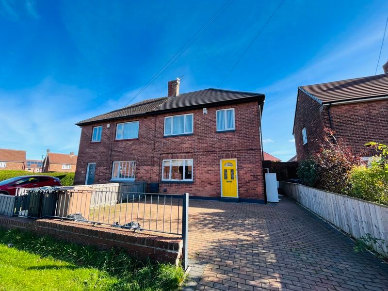 3 bed property for sale in Felton Close NE27 Zoopla
