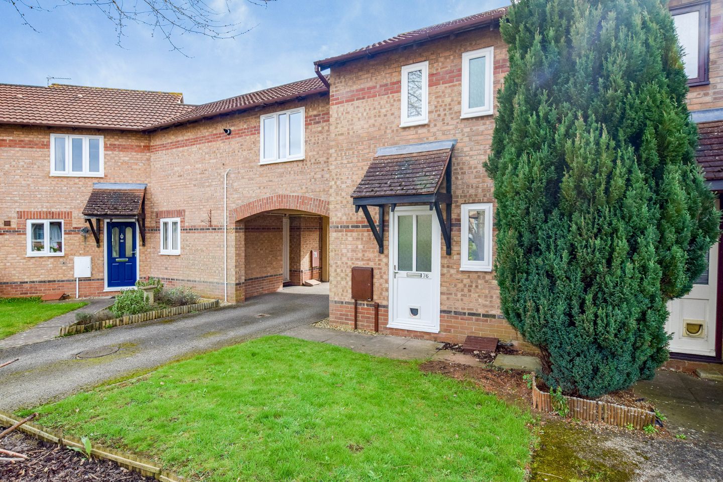 1 bed terraced house for sale in Spruce Drive, Bicester OX26 Zoopla