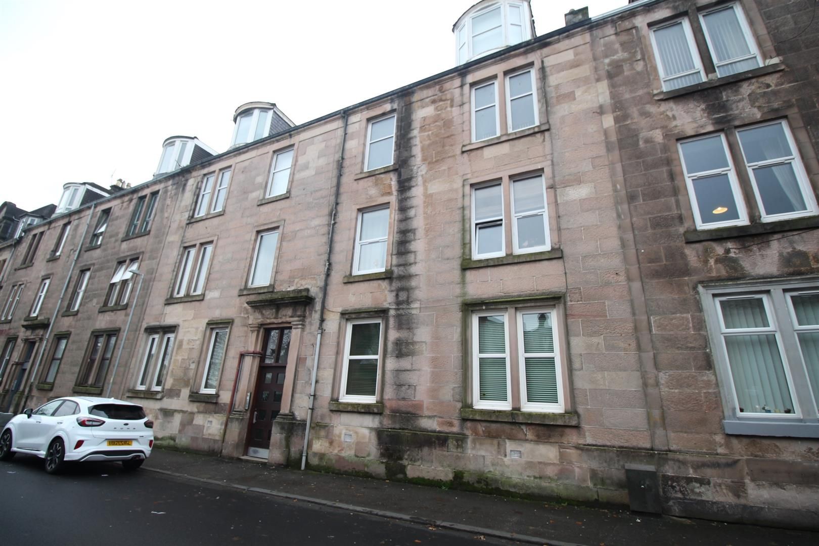 1 bed flat for sale in Holmscroft Street, Greenock PA15 Zoopla