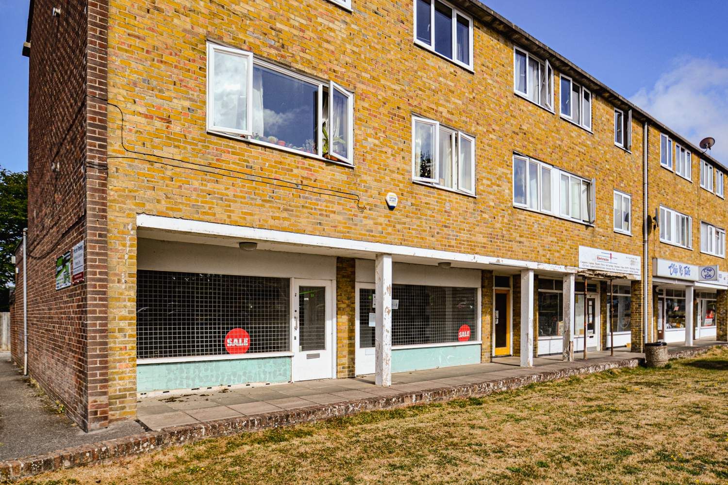 Retail premises to let in 4951 Hollybank Crescent, Southampton SO45 Zoopla