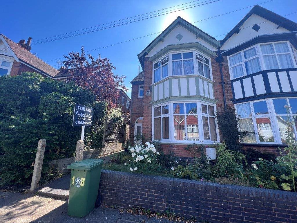 5 bed semidetached house to rent in St Phillips Road, Evington LE5