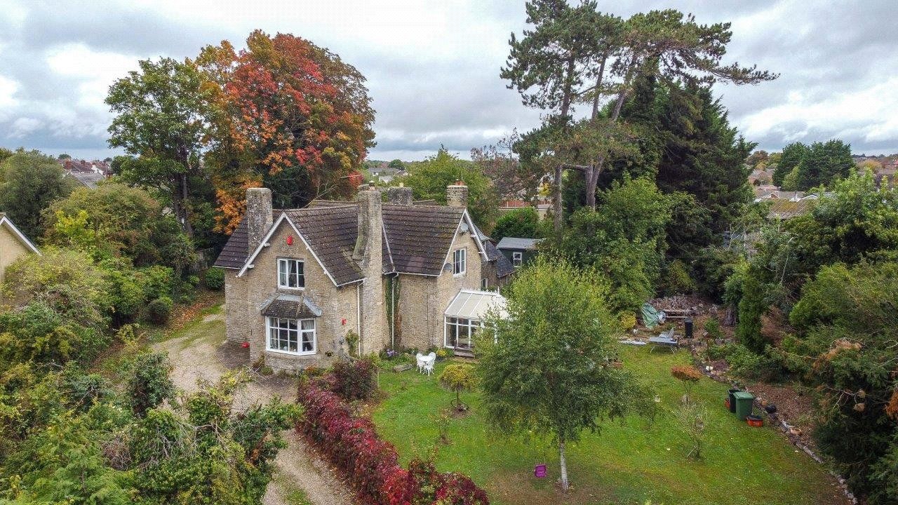 4 bed detached house for sale in The Old Vicarage, Rodbourne Cheney