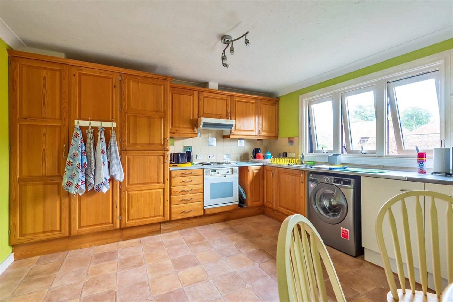2 bed flat for sale in Wheelwrights, Church Street, West Chiltington