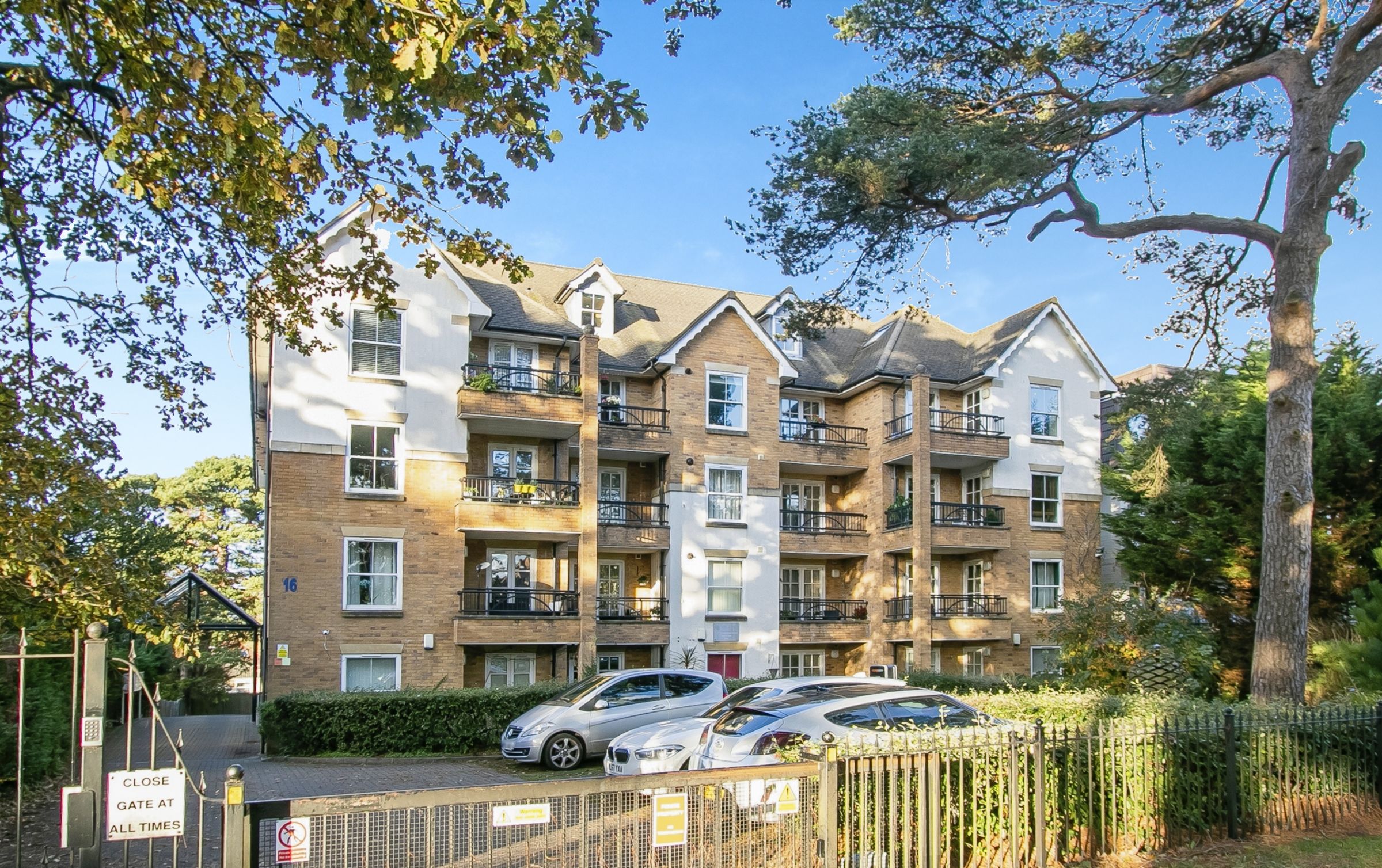 2 bed flat for sale in Knyveton Road, East Cliff, Bournemouth BH1 Zoopla