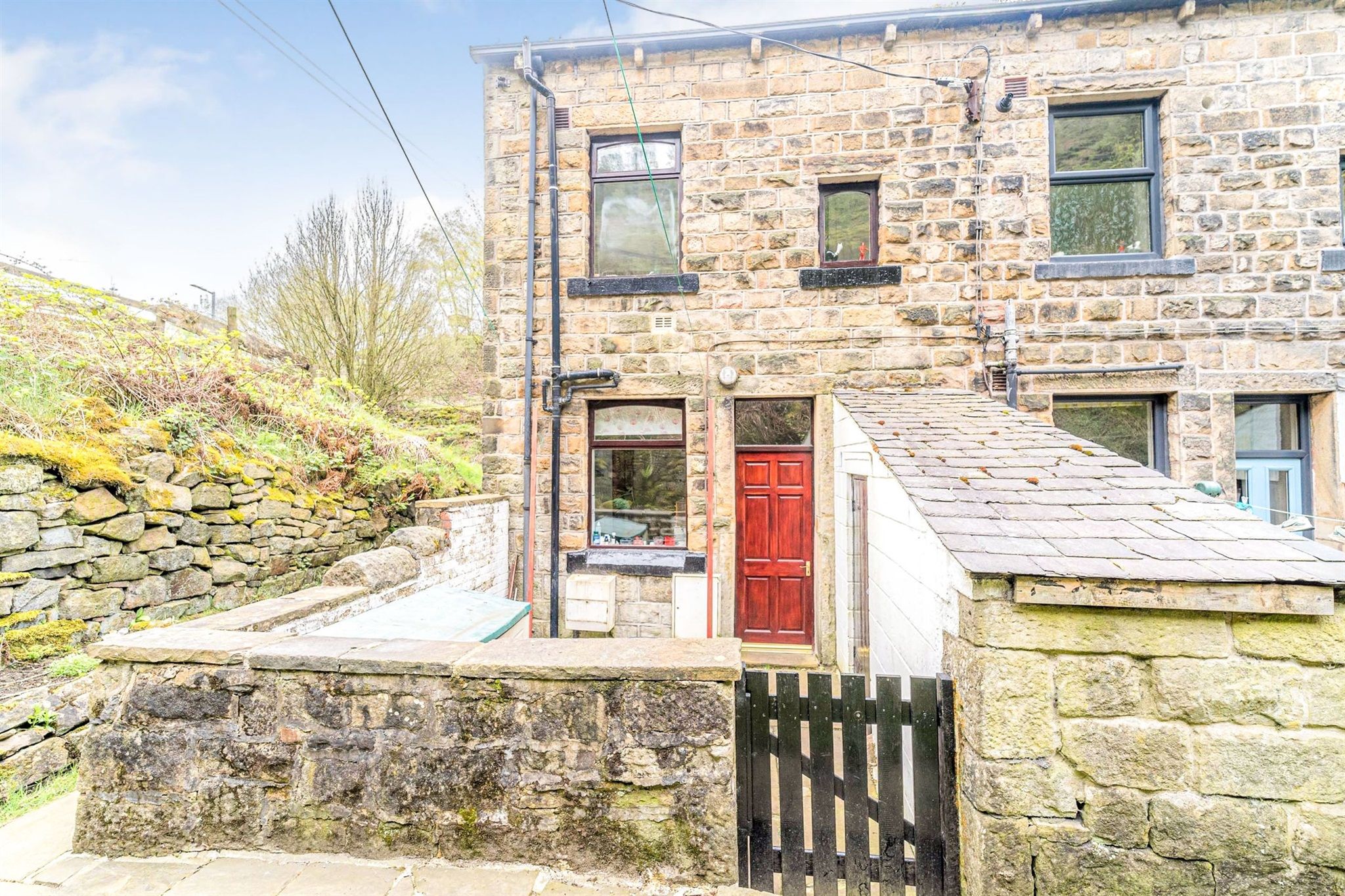 3 bed end terrace house for sale in Burnley Road, Todmorden OL14 Zoopla