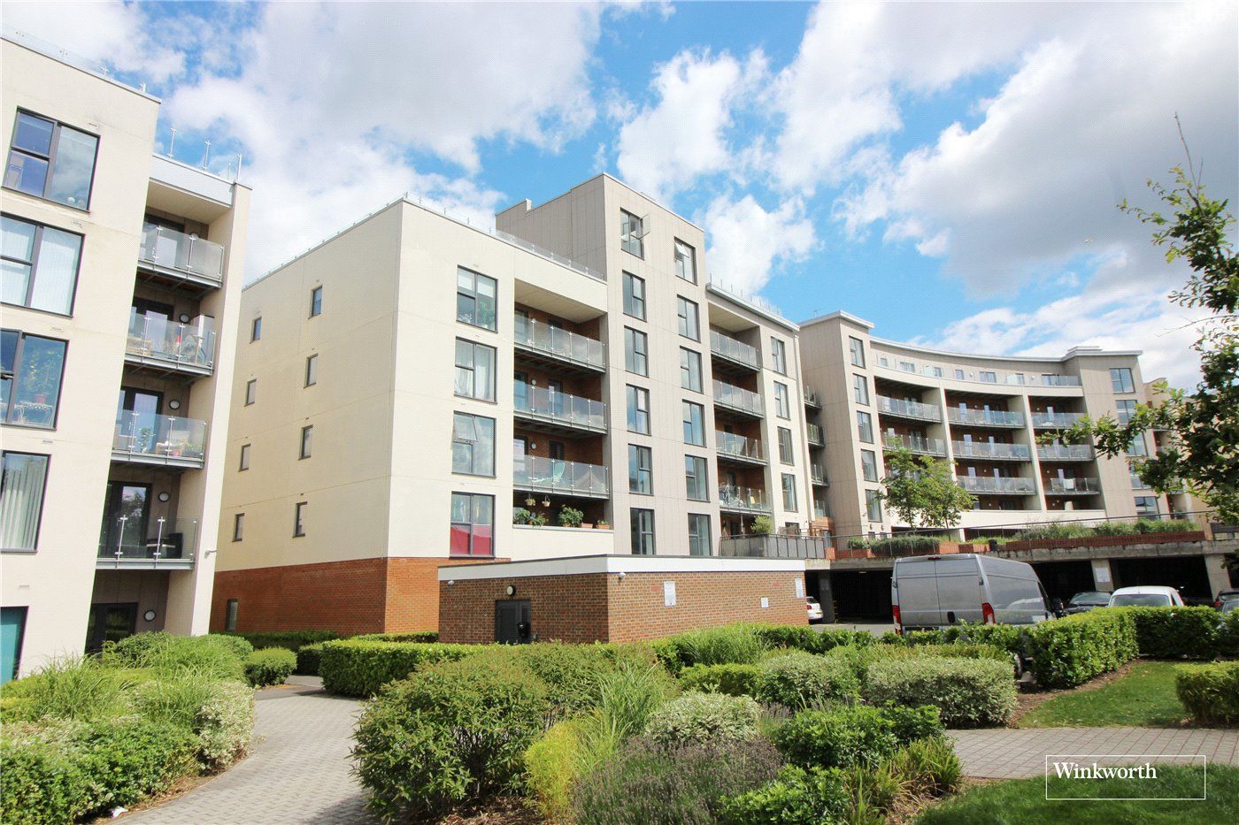1 bed flat to rent in Gemini Park, Manor Way, Borehamwood