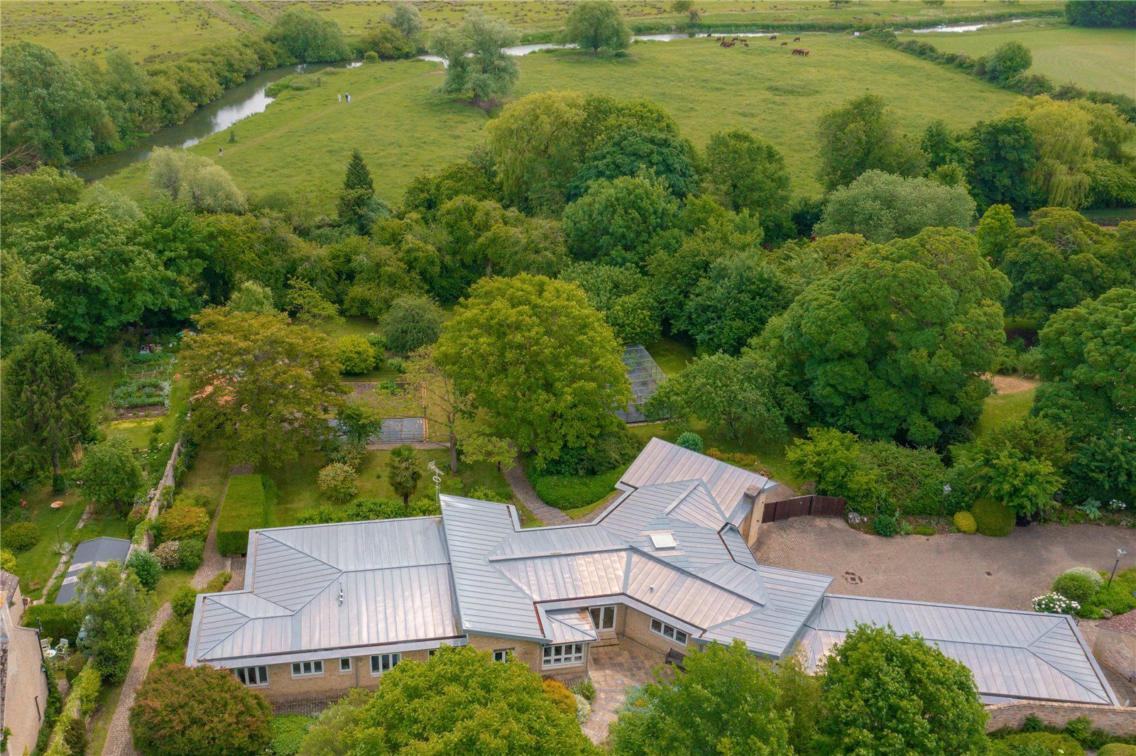 5 bed bungalow for sale in Mill Way, Grantchester, Cambridge CB3 Zoopla