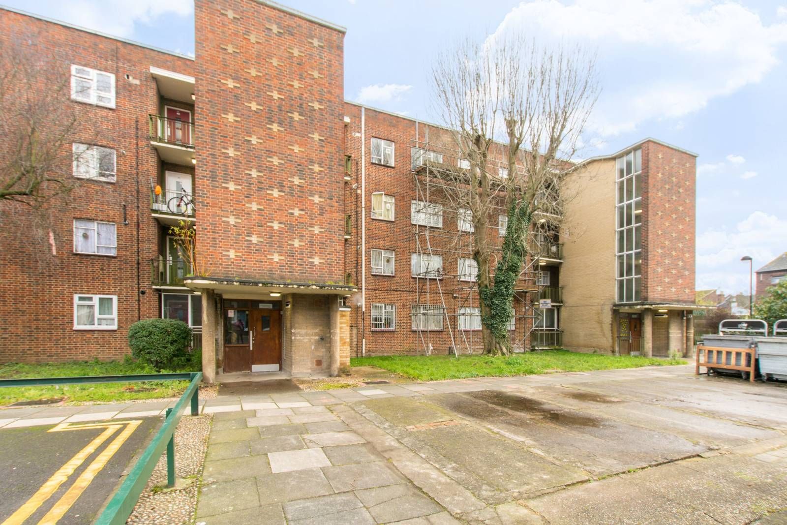 Turner Avenue, Tottenham, London N15