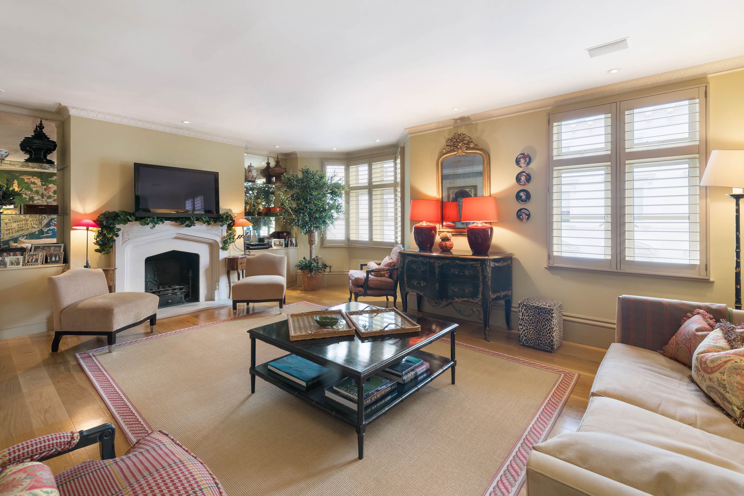 Rose Square, Fulham Road SW3  